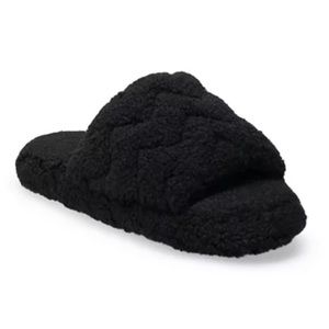 NWOT Sonoma Goods for Life/Kohl’s Plush Sherpa Slide Slippers - Size 7/8